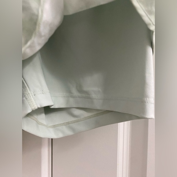 Mint Summer shorts with biker shorts liner inside - Picture 4 of 6